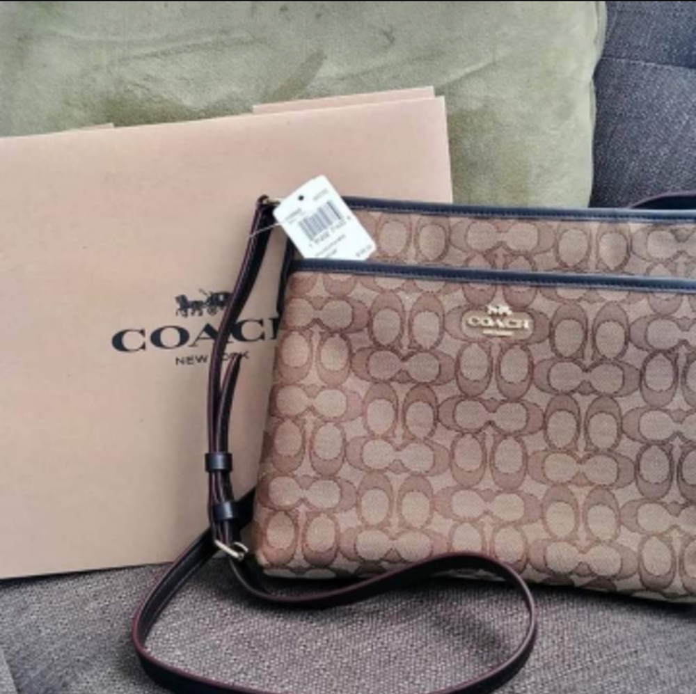 Coach cross body purse